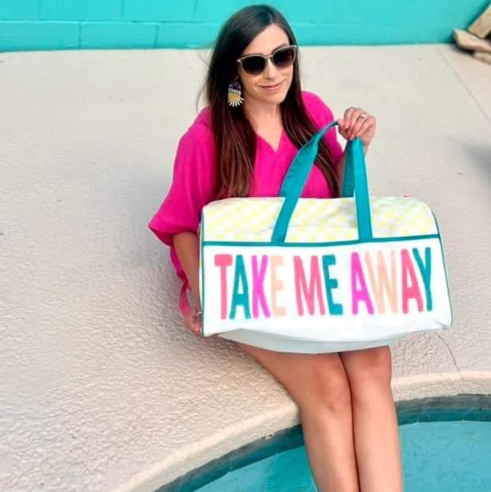 NWT, HUGE PLUNDER DUFFEL BAG. "TAKE ME AWAY".